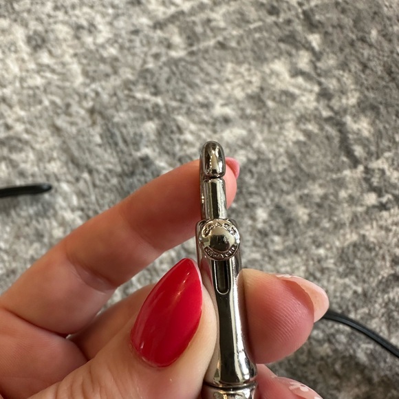 Coach Dog Collar and Leash - Picture 5 of 7